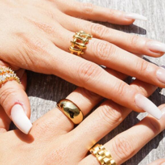 Kara Ring Woven Design Gold Tarnish Water Resistant Size 6 to 7 - Picture 3 of 3